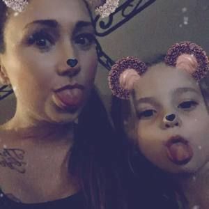 Meet your Posher, Adrienne